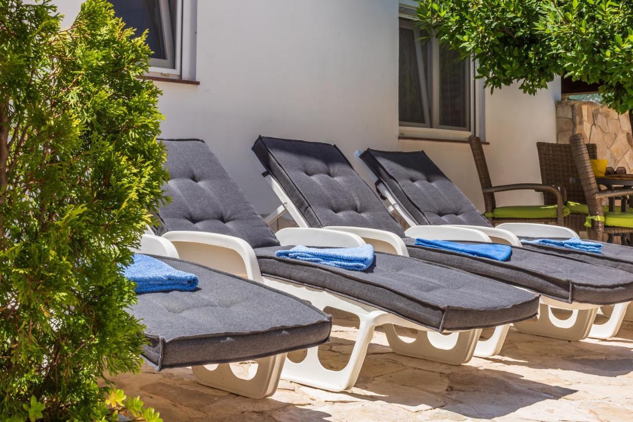 Villa Tina Ploce  Exteriör bild